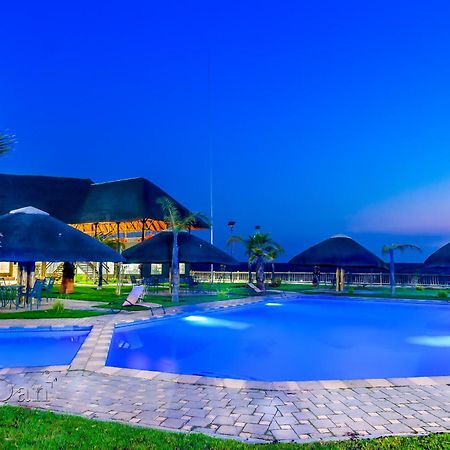 Big Valley Game Lodge Lobatse Esterno foto