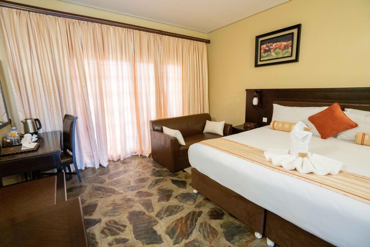 Big Valley Game Lodge Lobatse Esterno foto
