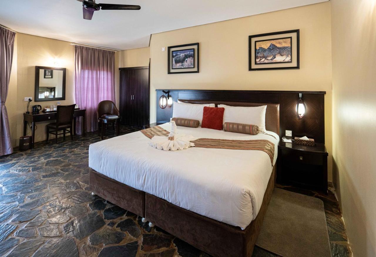 Big Valley Game Lodge Lobatse Esterno foto